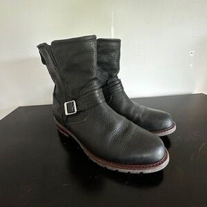 Ariat Savannah Waterproof Boots - Size 9.5
